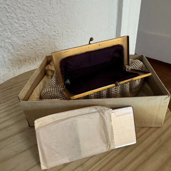 Vintage Mesh Whiting and Davis Small Clutch - Picture 7 of 12